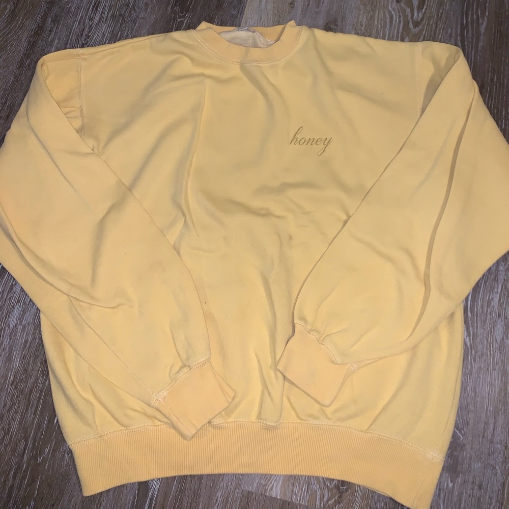 Brandy Melville honey crewneck